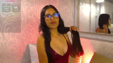Snapshot of keilybennett chatting on 05-10-26, 08:14 Keily Bennet online show from 05-10-26, 08:14