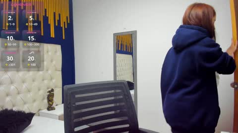 Snapshot of keilymorgan_ chatting on 01-10-25, 09:34 Keily Morgan online show from 01-10-25, 09:34