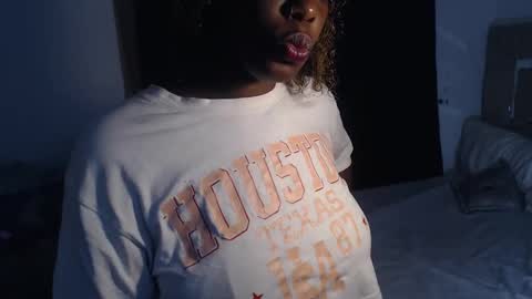 Keili online show from 01-17-25, 06:44