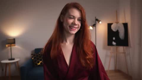 Snapshot of keira_knight chatting on 10-16-25, 12:33 keira_knight online show from 10-16-25, 12:33