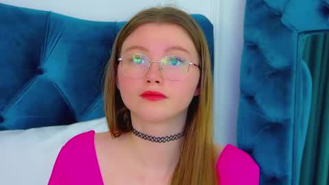 Keira online show from 02-28-25, 09:12