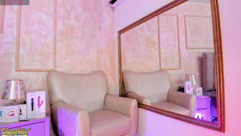 keirahartz online show from 10-04-25, 03:37