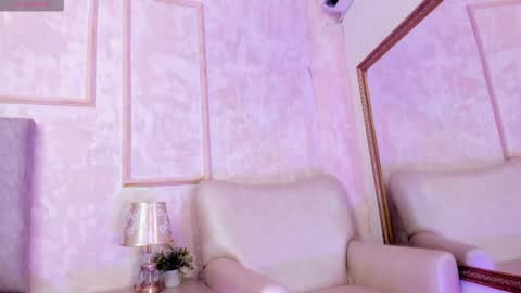 keirahartz online show from 12-14-25, 03:45