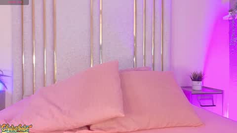 keirahartz online show from 06-10-26, 11:42