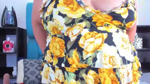 Snapshot of keiralennox chatting on 01-28-25, 03:57 online show from 01-28-25, 03:57