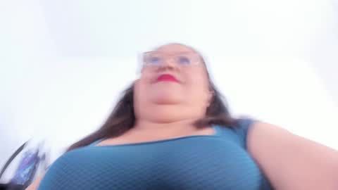 Snapshot of keiralennox chatting on 03-08-25, 12:09 online show from 03-08-25, 12:09