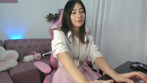 Snapshot of keissyrincon1 chatting on 01-11-25, 01:27   online show from 01-11-25, 01:27