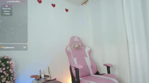 Snapshot of keissyrincon1 chatting on 03-09-25, 02:39   online show from 03-09-25, 02:39