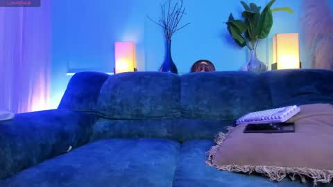Snapshot of keita_moon chatting on 05-21-26, 12:23 Keita moon online show from 05-21-26, 12:23