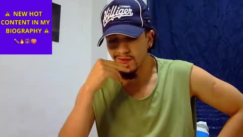 Snapshot of keivid_2303 chatting on 01-29-25, 02:42 david online show from 01-29-25, 02:42