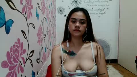 Snapshot of keizel chatting on 12-15-24, 05:42 pepper online show from 12-15-24, 05:42