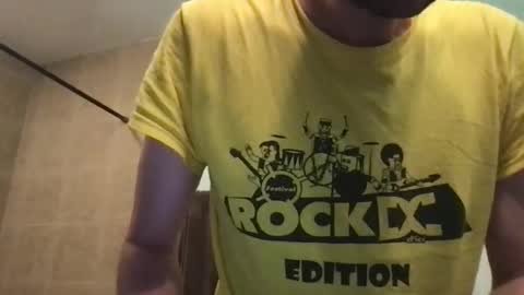 Snapshot of kelkun2828 chatting on 10-16-25, 03:35 kelkun2828 online show from 10-16-25, 03:35