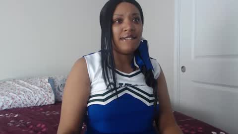 Snapshot of kelliecapri chatting on 12-29-24, 08:58 Kellie online show from 12-29-24, 08:58