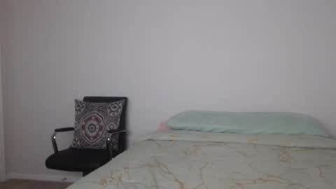 Snapshot of kelliecapri chatting on 01-18-25, 08:31 Kellie online show from 01-18-25, 08:31