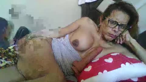 kelly_alisset online show from 12-15-25, 03:49