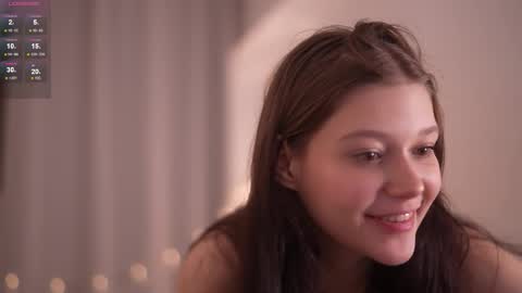 Snapshot of kelly_ember chatting on 10-14-25, 04:41 KELLY online show from 10-14-25, 04:41