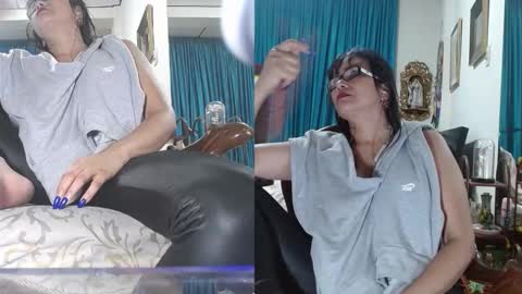 Snapshot of kelly_squirting chatting on 10-30-25, 02:46 KELLY online show from 10-30-25, 02:46