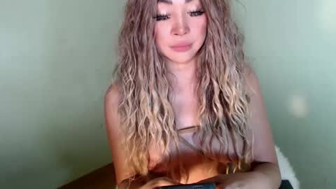 its me KELLY online show from 02-22-26, 06:57