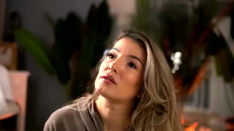 Snapshot of kellymathews chatting on 10-11-25, 02:22 Denise online show from 10-11-25, 02:22