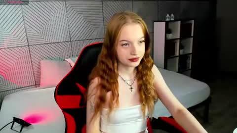 kellymeoww online show from 07-28-26, 07:04