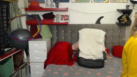 Snapshot of kellynumber chatting on 01-29-25, 04:47 kelly online show from 01-29-25, 04:47