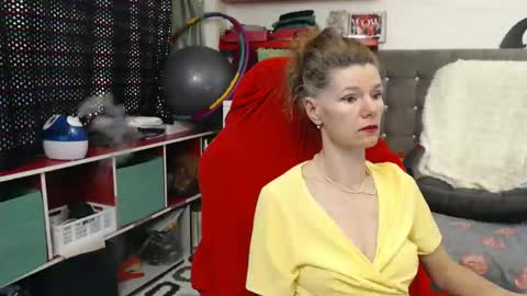 Snapshot of kellynumber chatting on 01-31-25, 07:39 kelly online show from 01-31-25, 07:39