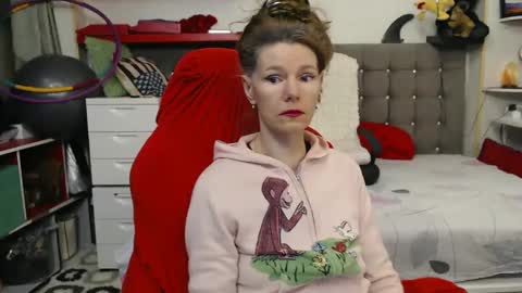 Snapshot of kellynumber chatting on 02-17-25, 10:36 kelly online show from 02-17-25, 10:36