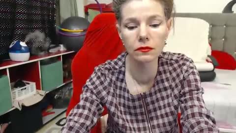 Snapshot of kellynumber chatting on 02-20-25, 02:40 kelly online show from 02-20-25, 02:40