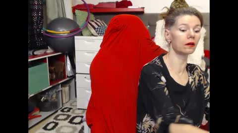 Snapshot of kellynumber chatting on 02-22-25, 12:27 kelly online show from 02-22-25, 12:27