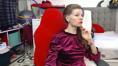 Snapshot of kellynumber chatting on 02-26-25, 09:10 kelly online show from 02-26-25, 09:10