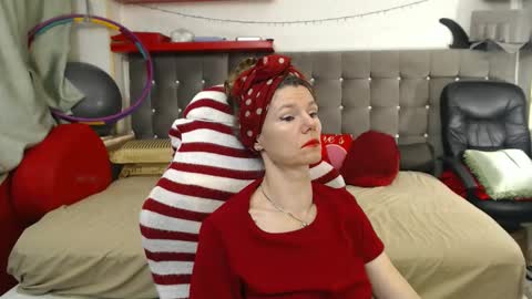 Snapshot of kellynumber chatting on 11-13-25, 01:26 kelly online show from 11-13-25, 01:26