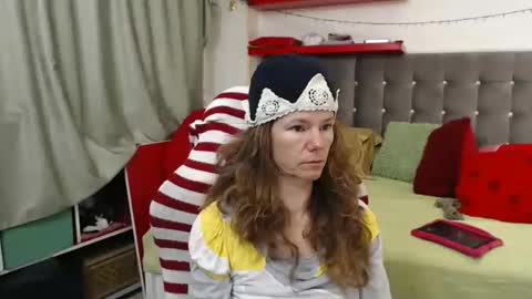 Snapshot of kellynumber chatting on 11-17-25, 06:41 kelly online show from 11-17-25, 06:41