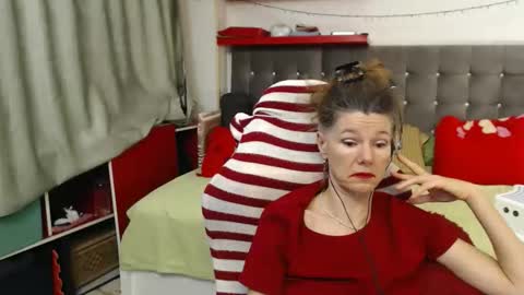 Snapshot of kellynumber chatting on 11-29-25, 11:52 kelly online show from 11-29-25, 11:52