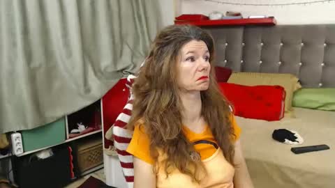 Snapshot of kellynumber chatting on 12-03-25, 12:51 kelly online show from 12-03-25, 12:51