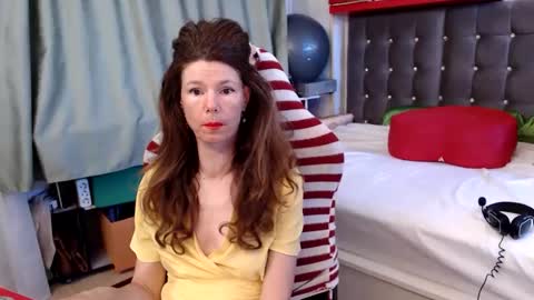 kelly online show from 04-27-26, 06:44