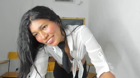 kelsie online show from 04-19-26, 06:10