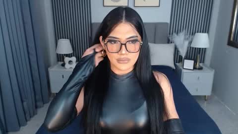 kelsie_silva online show from 10-28-25, 05:11