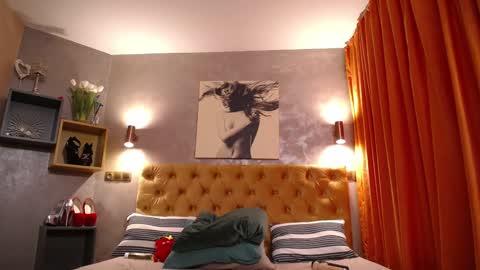 kelsikarterr online show from 12-30-24, 06:20