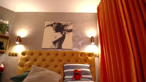 kelsikarterr online show from 01-13-25, 05:01