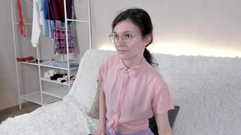 Snapshot of kelsirabenold chatting on 06-08-26, 06:25 Kelsirabenold online show from 06-08-26, 06:25