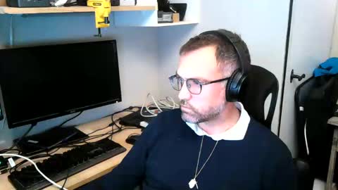 kelvin06133 online show from 12-21-24, 01:15