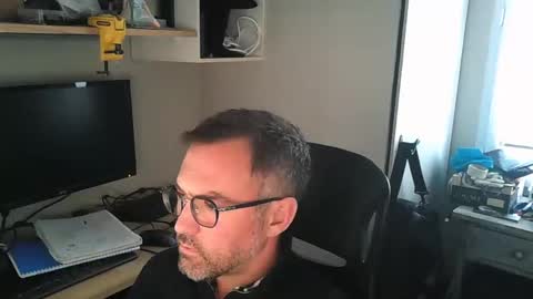 kelvin06133 online show from 02-09-25, 03:23