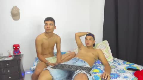 kelvin_hot276 online show from 10-31-25, 01:17