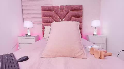 kemdall lopez online show from 02-08-26, 03:10