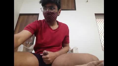 Snapshot of ken771 chatting on 03-08-25, 08:44 ken771 online show from 03-08-25, 08:44