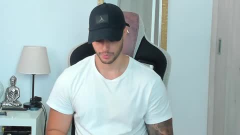 Snapshot of ken_mailik chatting on 04-05-26, 12:30 ken_mailik online show from 04-05-26, 12:30