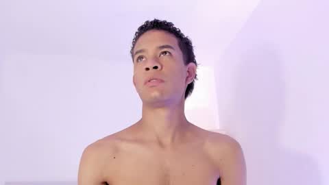 Julian Rivera   online show from 10-26-25, 05:08