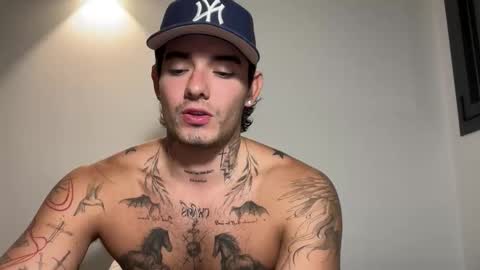 luis carlos esteban online show from 11-17-25, 03:07