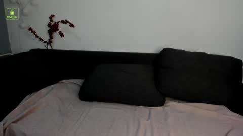 Snapshot of kendal_walkerr chatting on 06-06-26, 04:44 kendal_walkerr online show from 06-06-26, 04:44