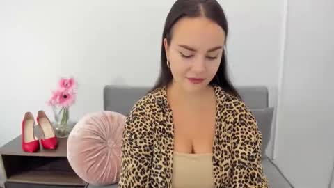 KendalDaisy online show from 10-02-25, 04:03